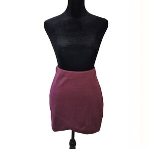 SO Authentic American Heritage Burgundy Mini Skirt | Small